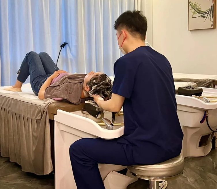 真诚是与人相处的第一步,工作也是如此!